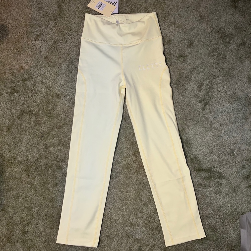 Yellow Hello Molly leggings, never worn!